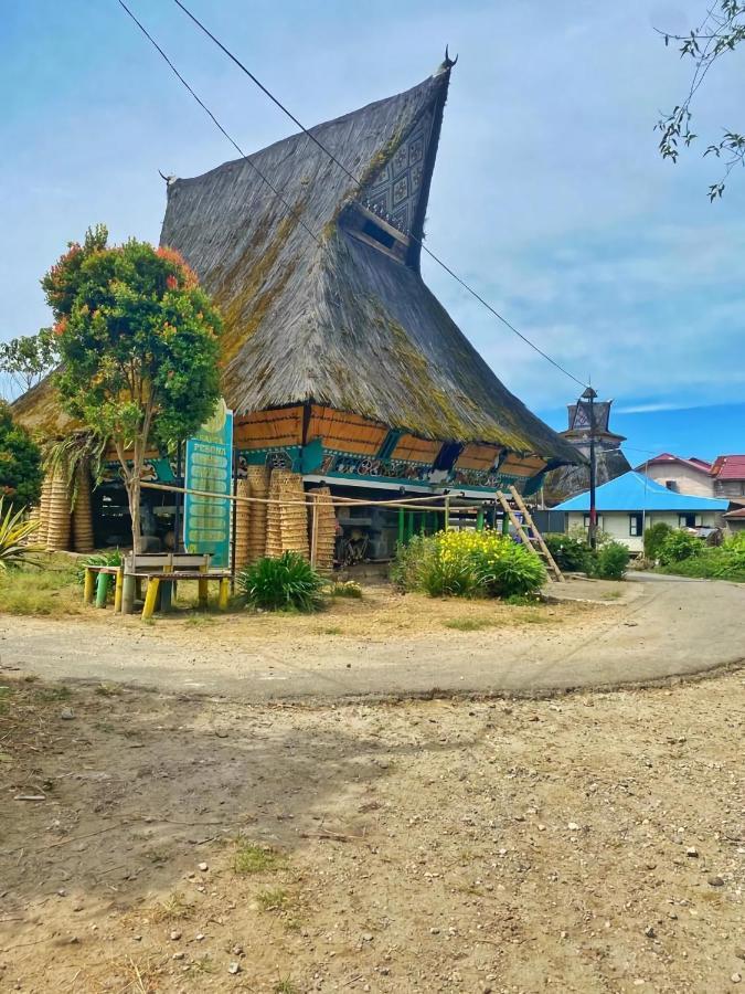 Ron'S Guest House Berastagi Backpacker Rooms Екстериор снимка